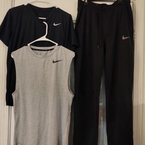 Nike Black and Gray Athletic Set